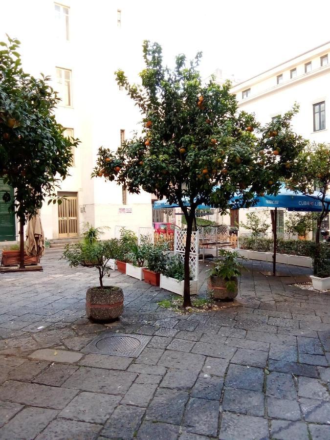 Al Crocifisso...Da Nonna Pia Apartamento Salerno Exterior foto