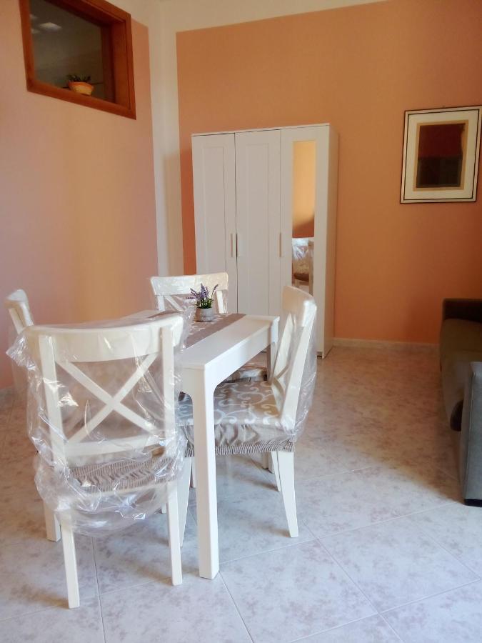 Al Crocifisso...Da Nonna Pia Apartamento Salerno Exterior foto
