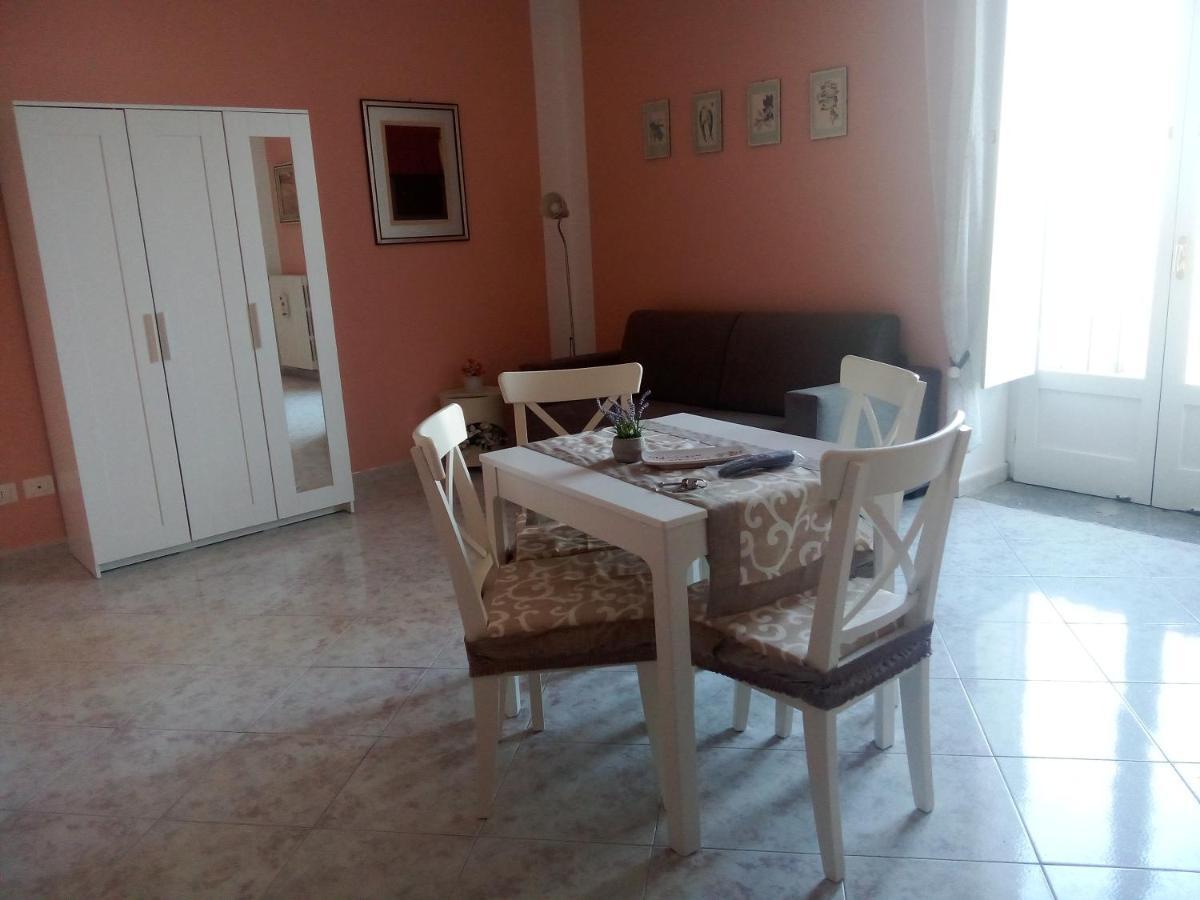 Al Crocifisso...Da Nonna Pia Apartamento Salerno Exterior foto